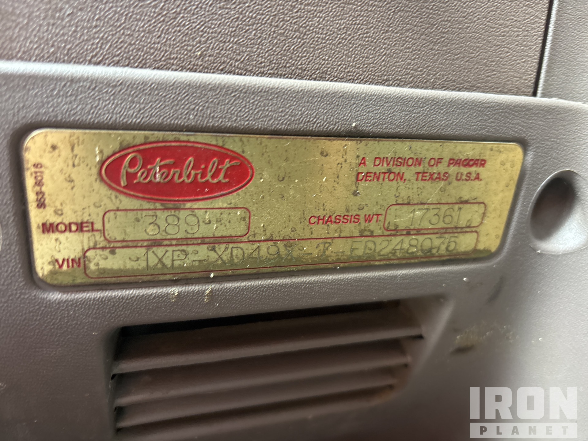 2014 Peterbilt 389
