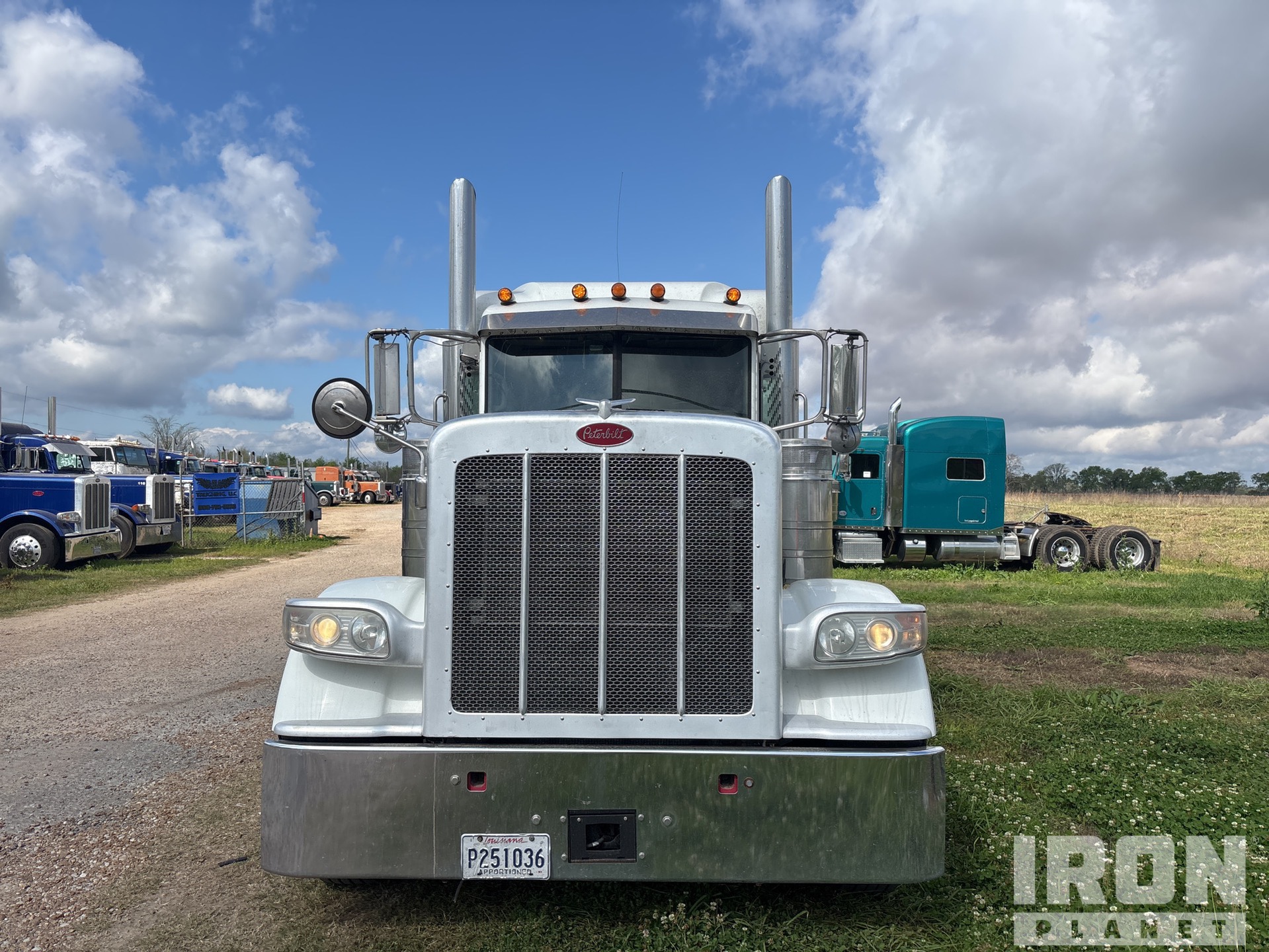 2014 Peterbilt 389