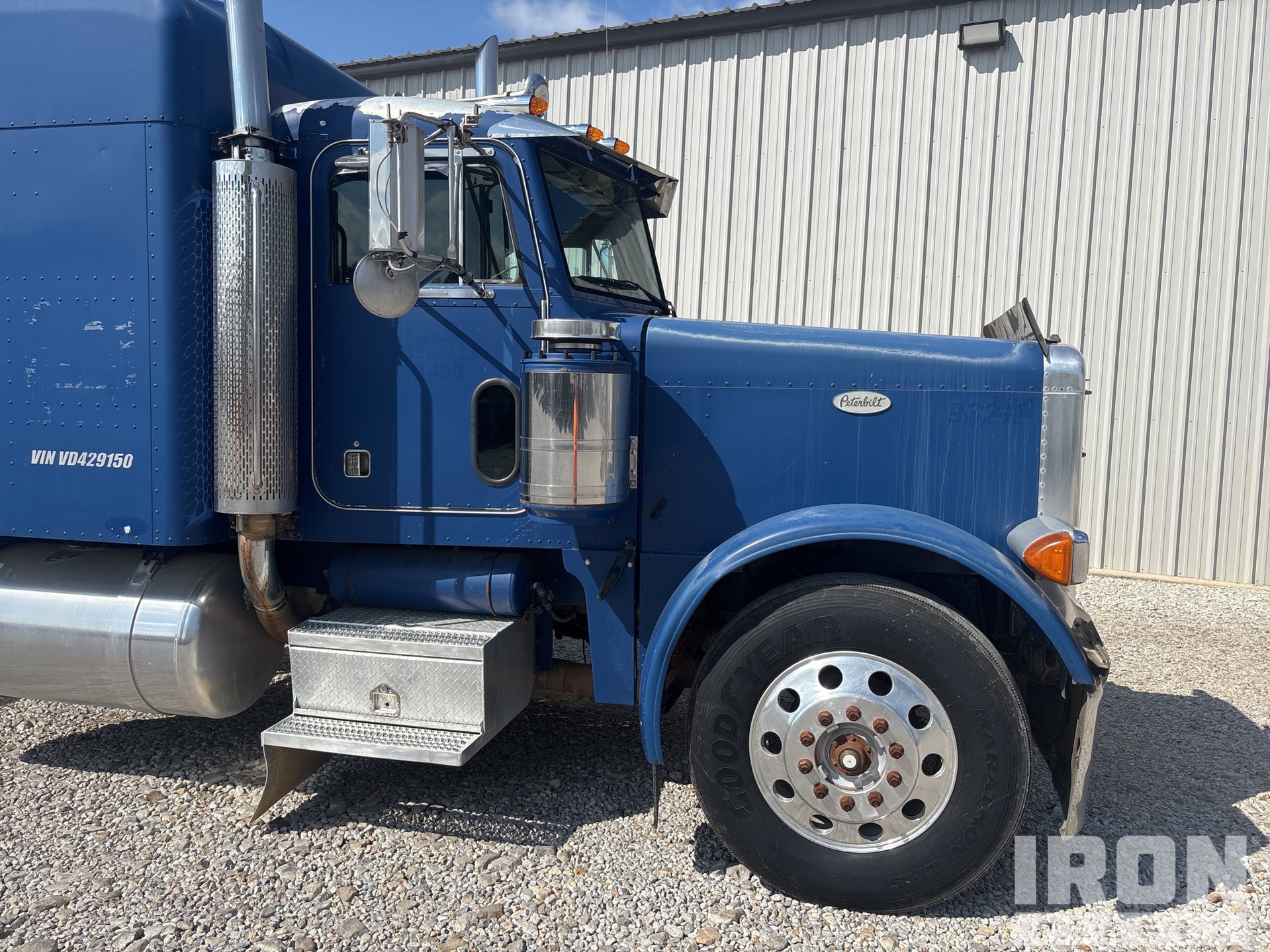 1997 Peterbilt 379