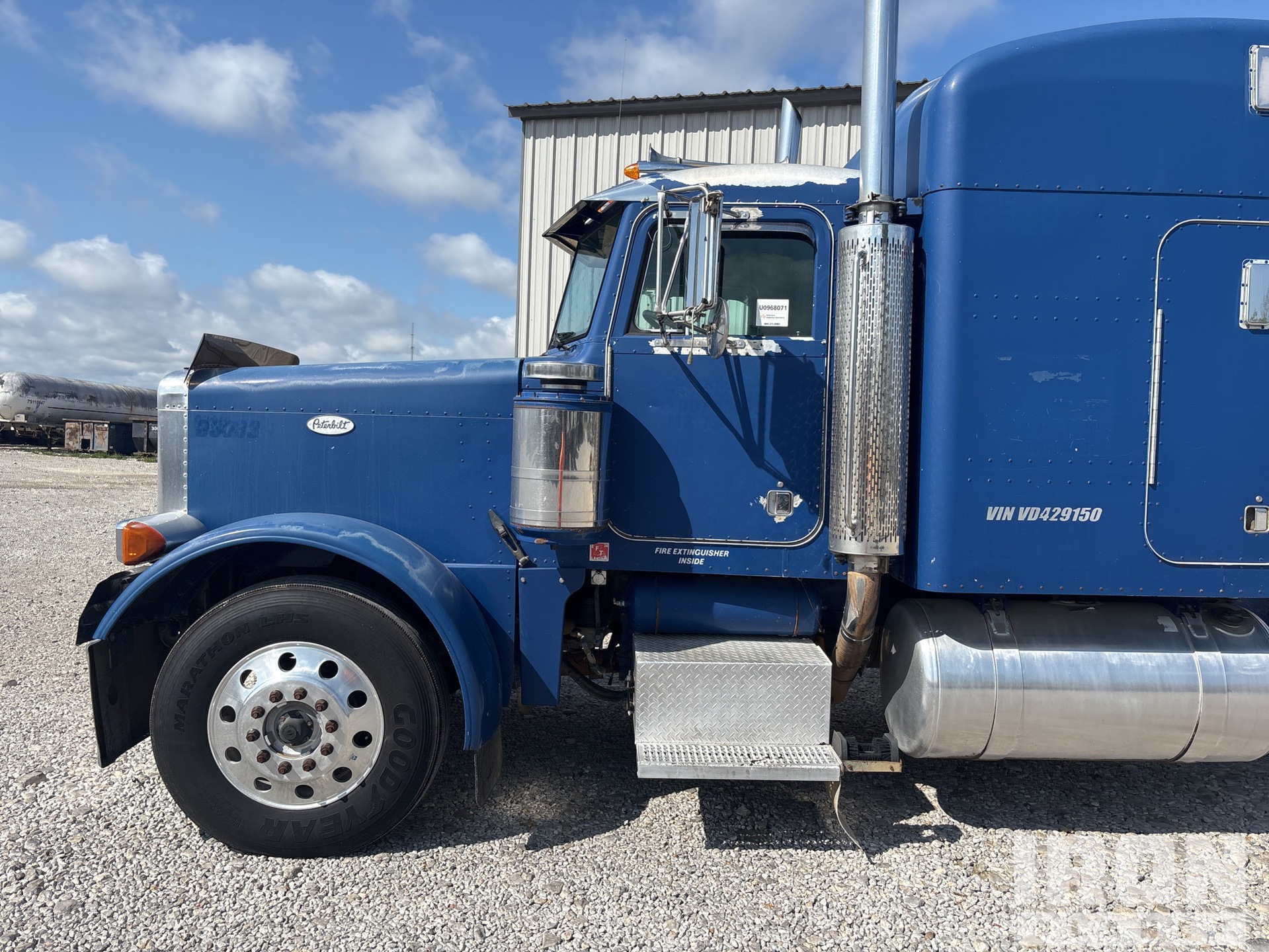 1997 Peterbilt 379