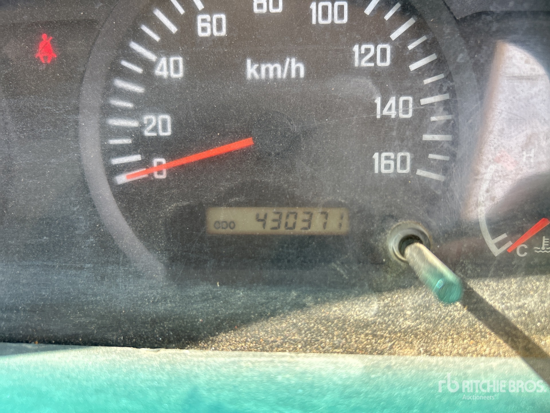 2009 Isuzu NPR300