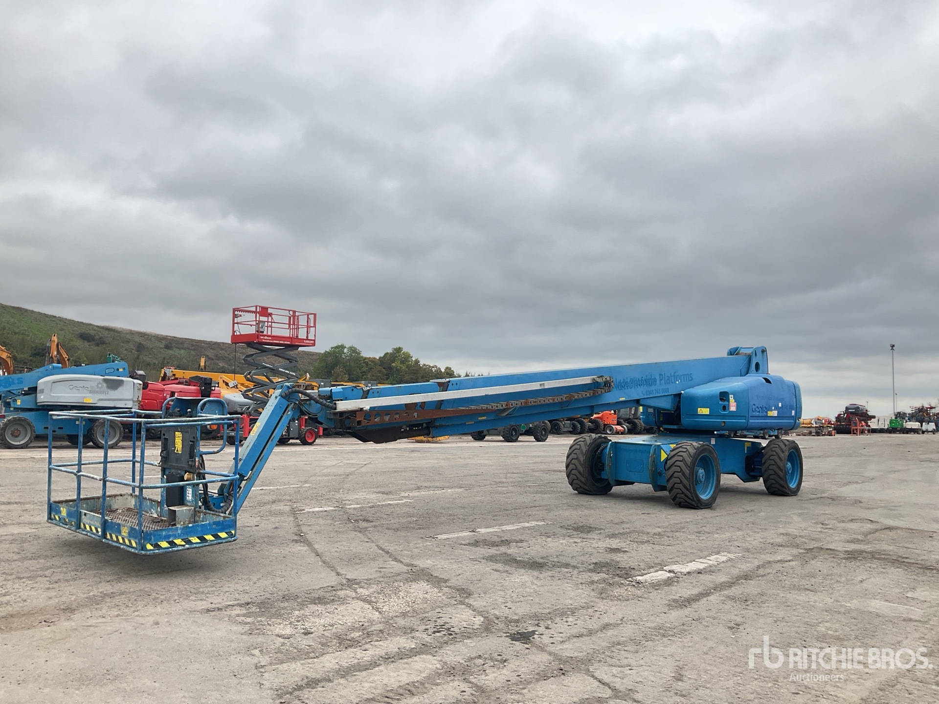 2014 Genie S-125