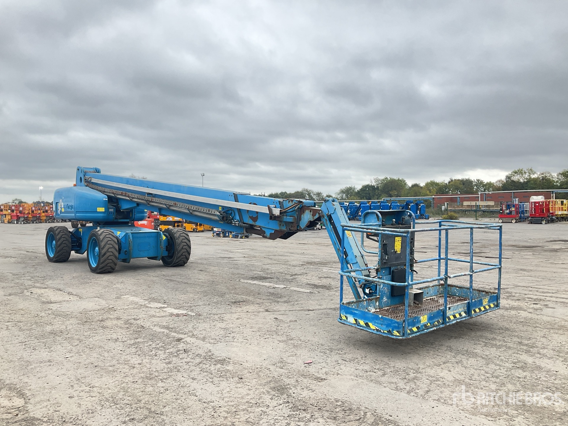 2014 Genie S-125