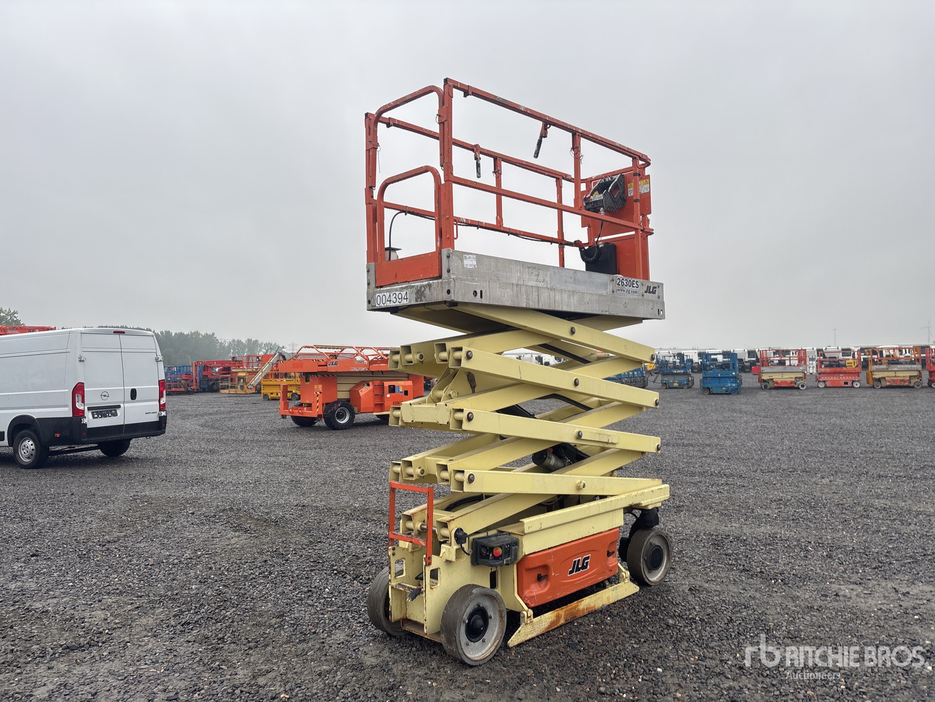 2012 JLG 2630ES