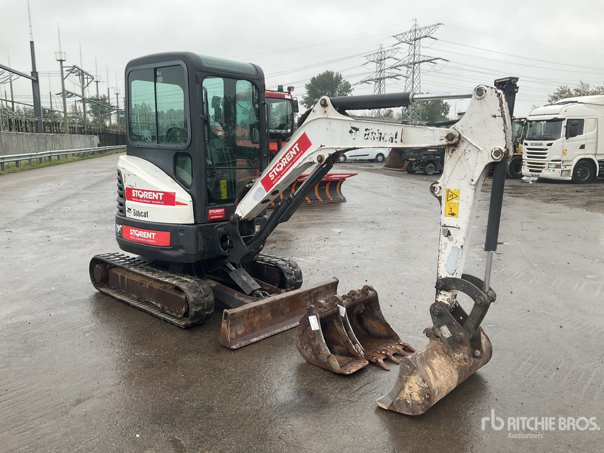 2015 Bobcat E25