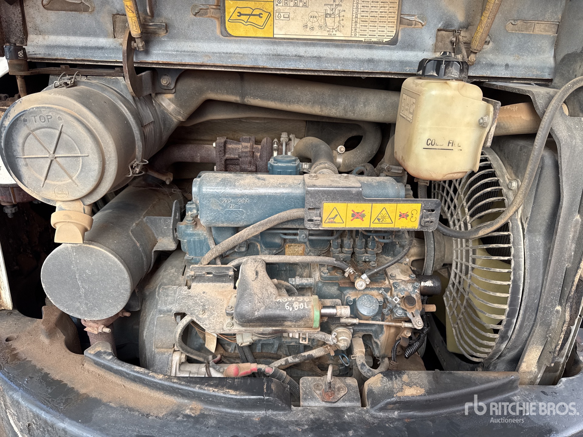 2011 Bobcat E50EM