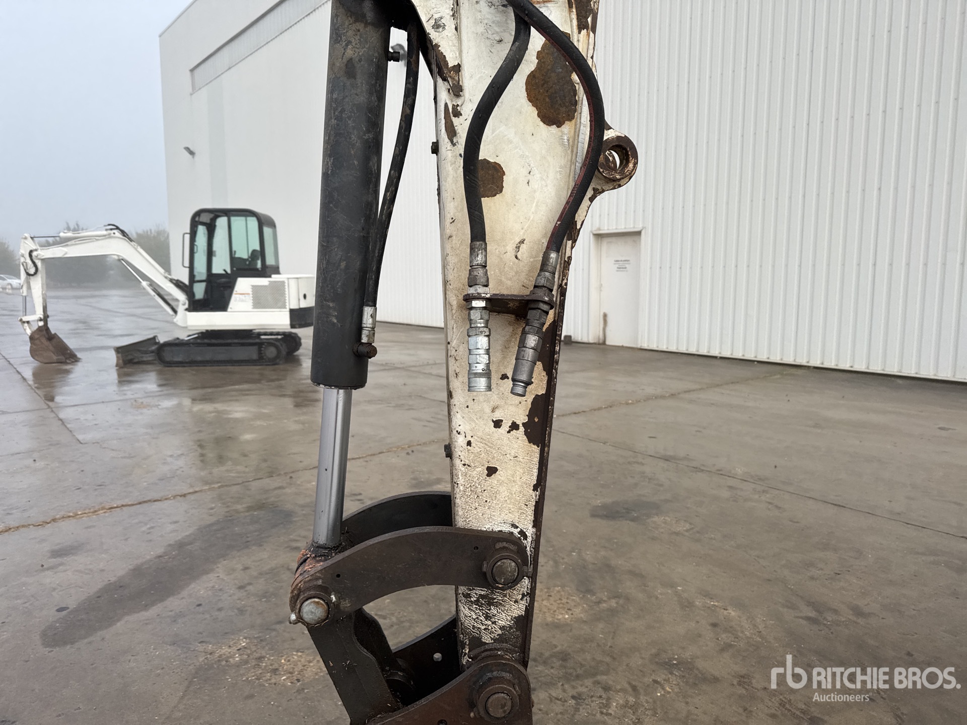 2011 Bobcat E50EM