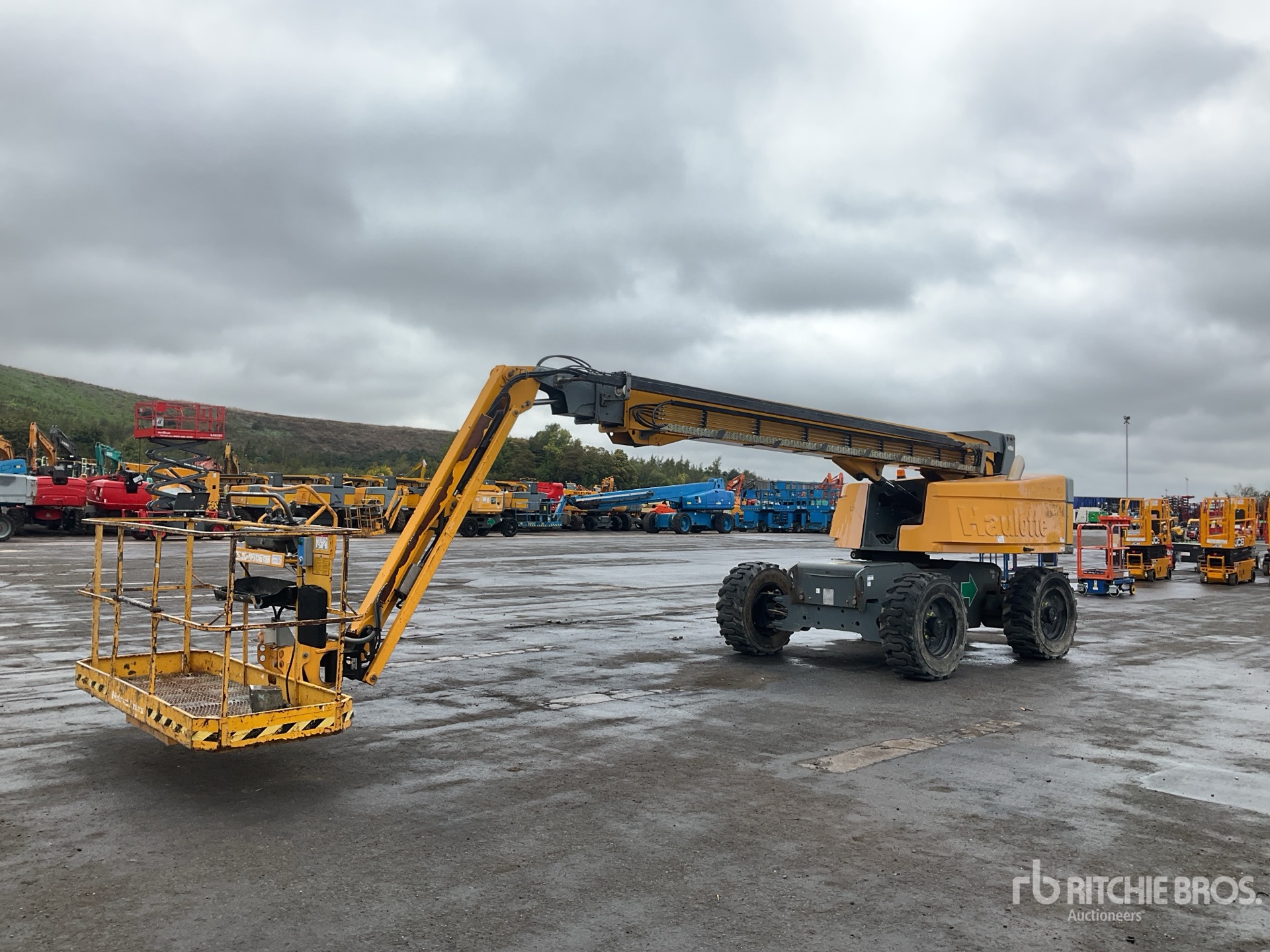 2016 Haulotte HT23RT J