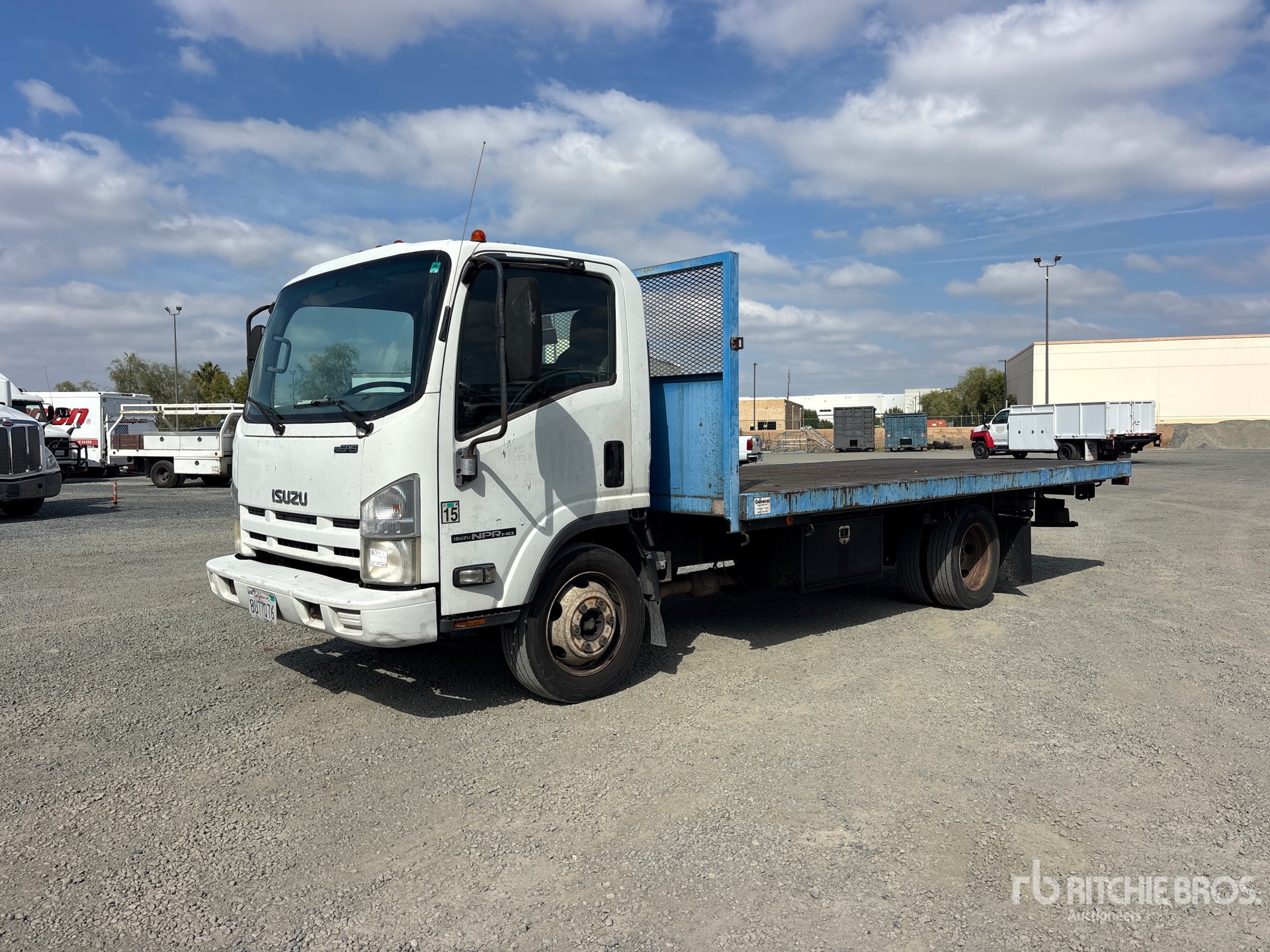 Photo of 2009 Isuzu NPR