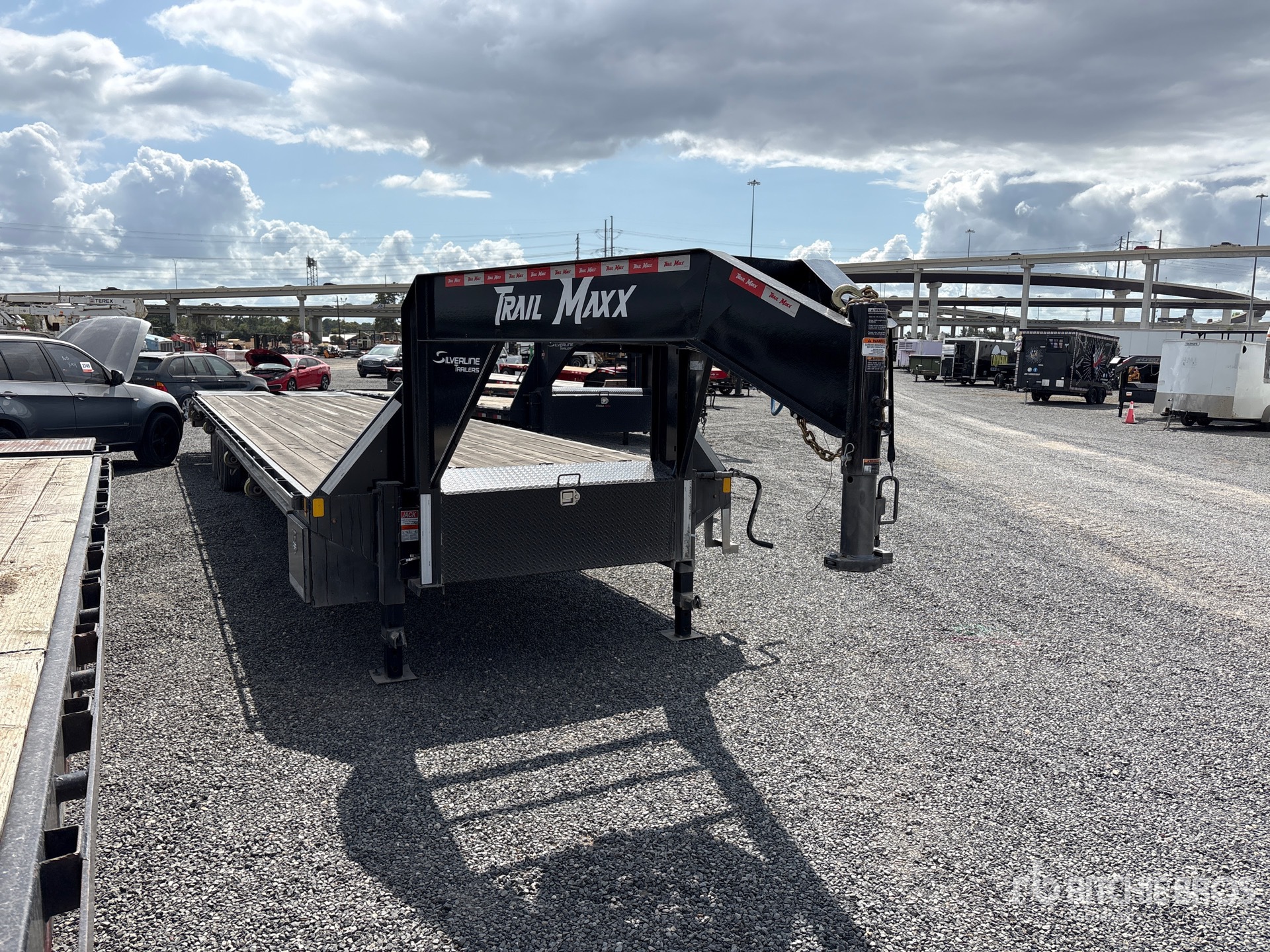 2025 Trailmax 40 FT T/A GOOSENECK
