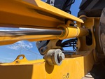 Hydraulics with Outrigger Cylinders