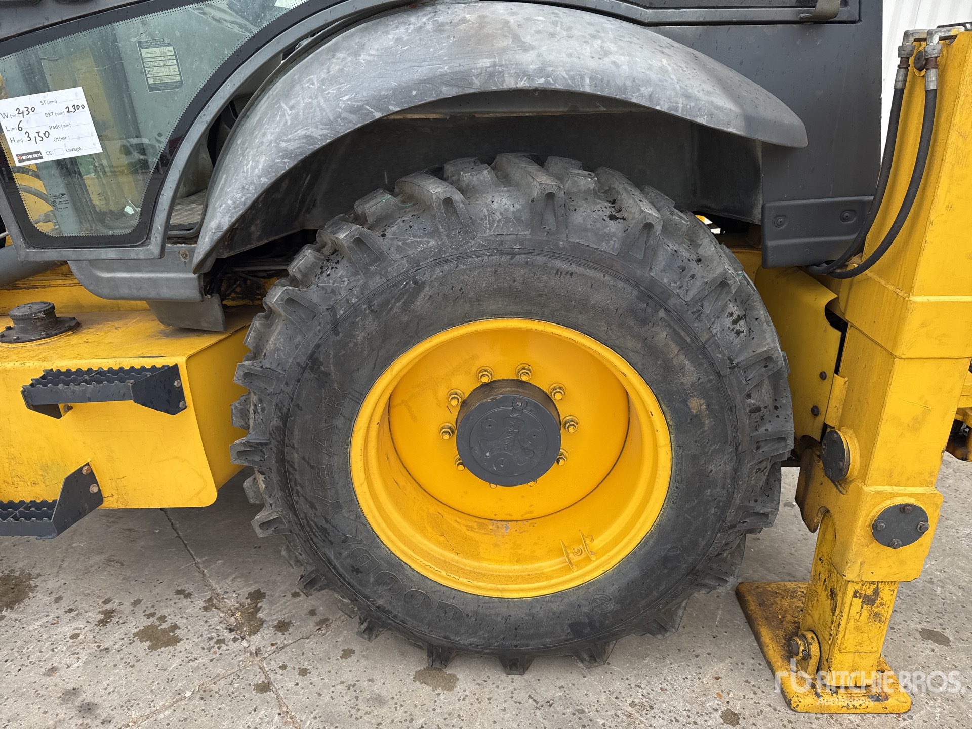 2017 New Holland B80B-SS
