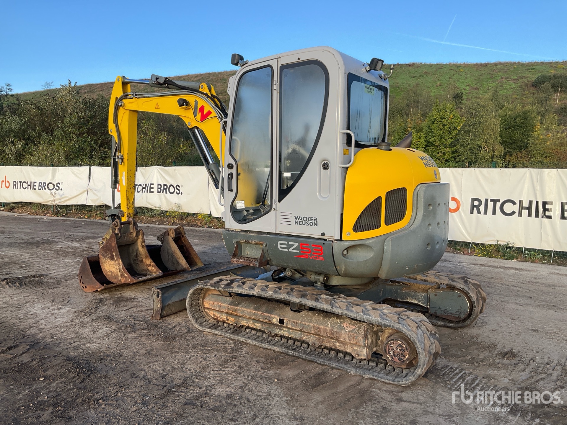 2017 Wacker Neuson EZ53