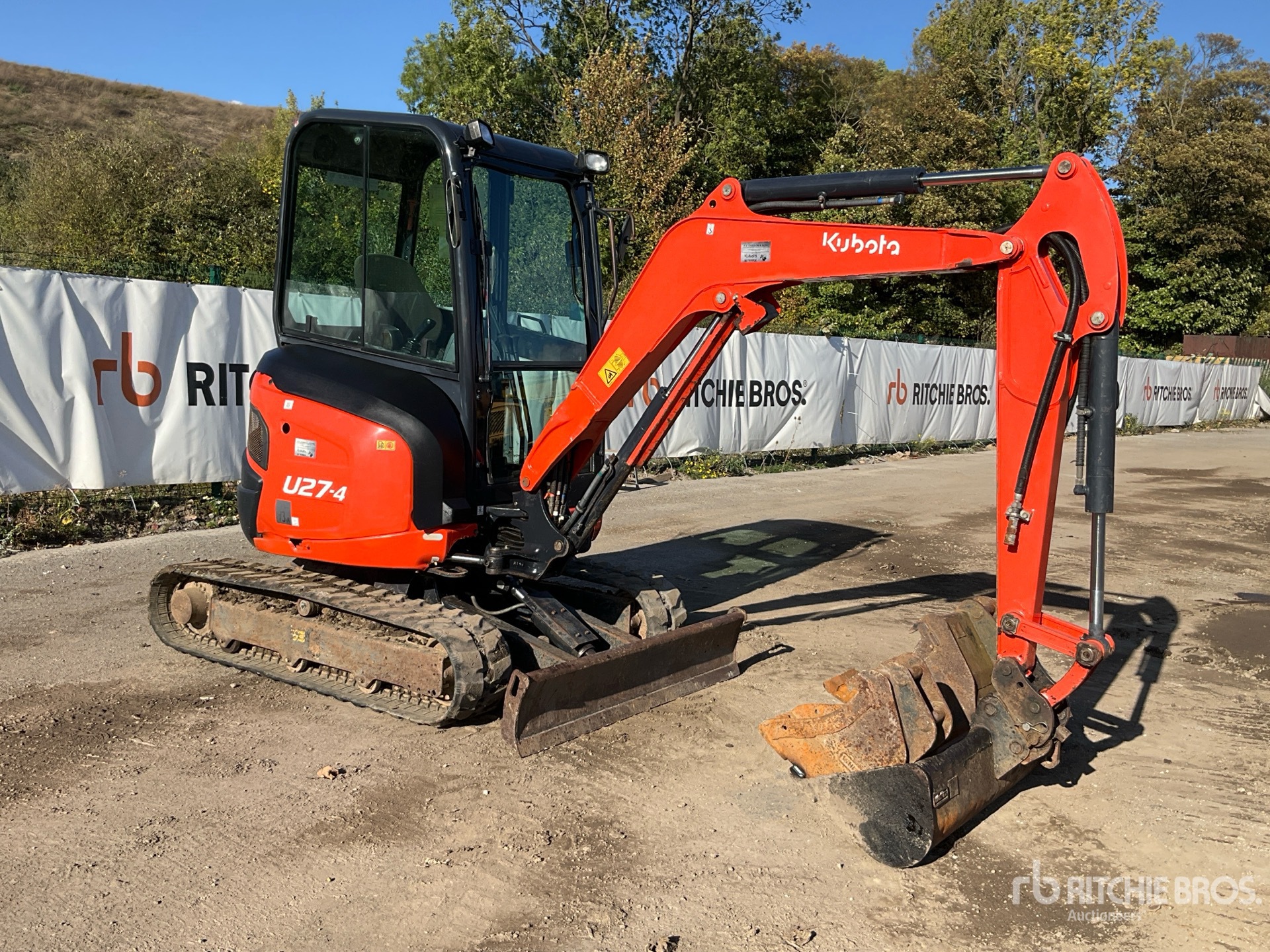 2015 Kubota U27-4