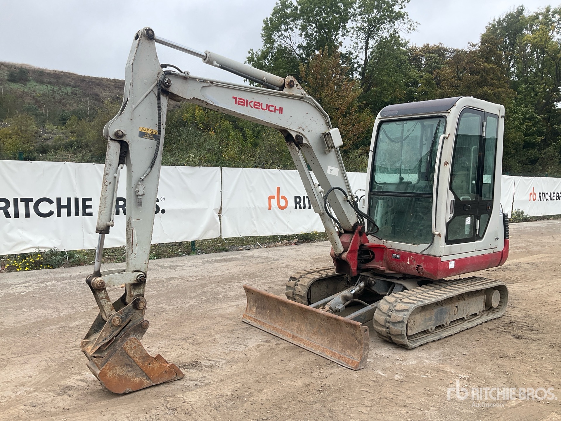 Photo of Takeuchi TB135