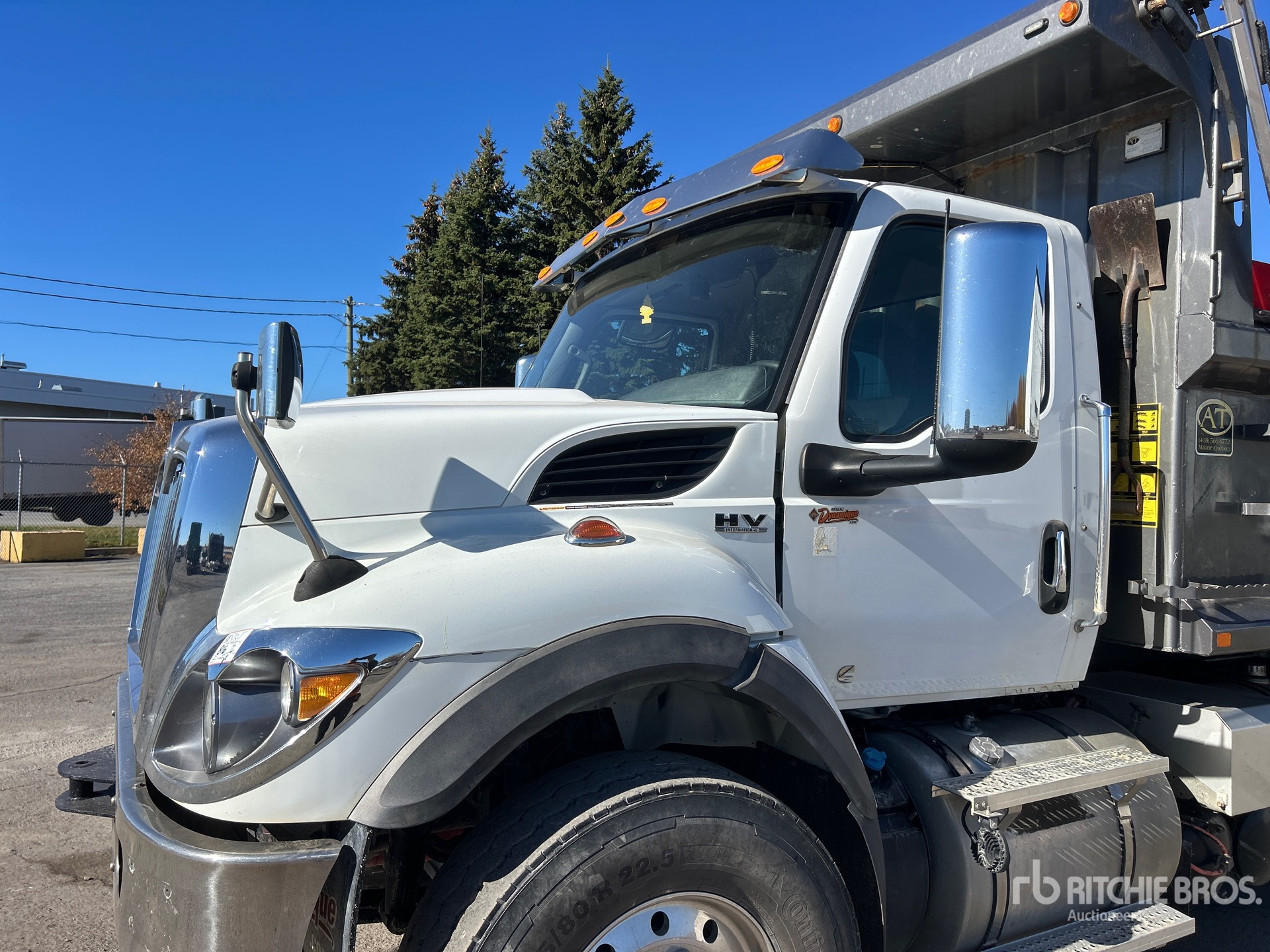 2021 International HV607