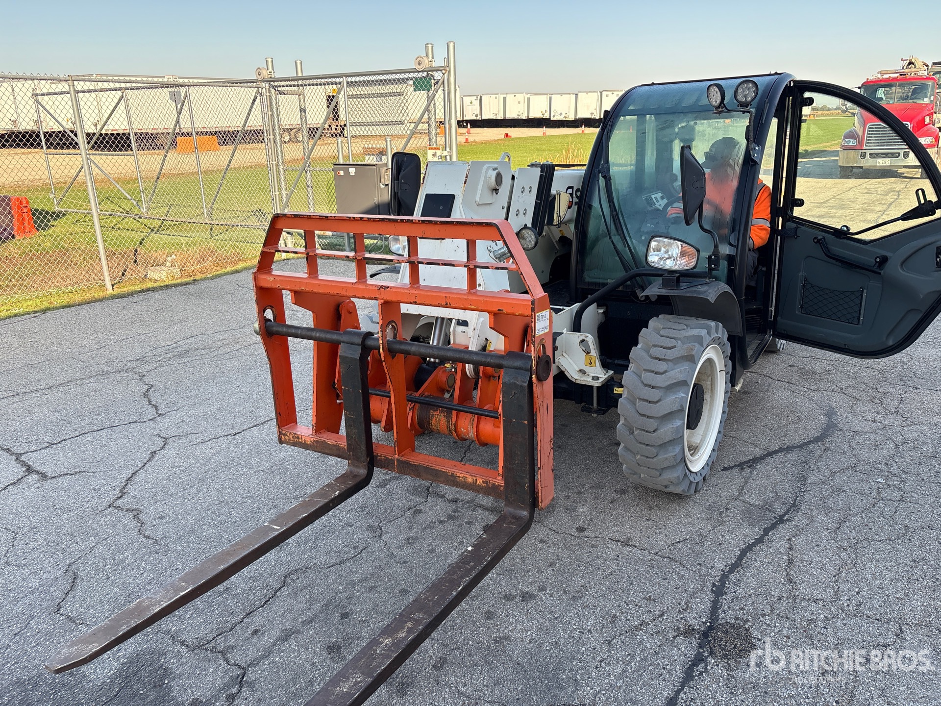 2020 Snorkel SR5719E