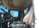 4 Transmision with Seats/armrests