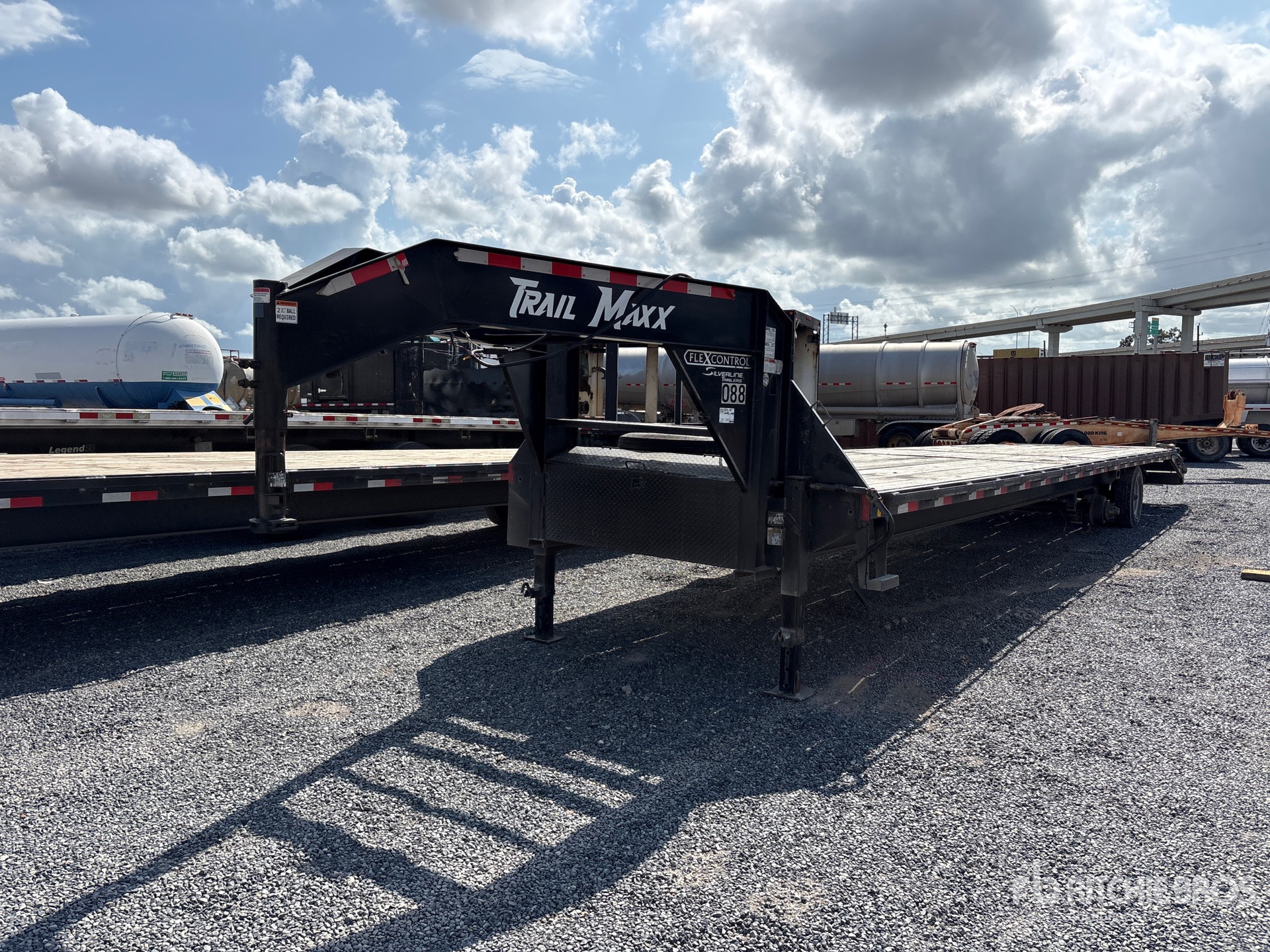 Photo of 2024 Trailmax MAX210S-40