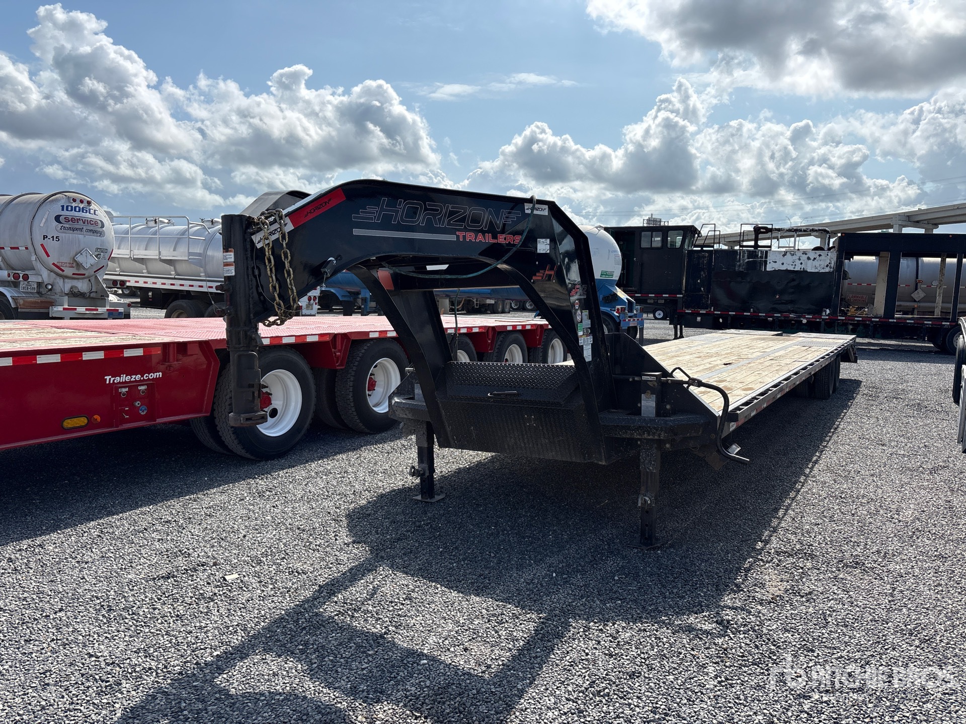 Photo of 2025 Horizon FHZGN-40'MR