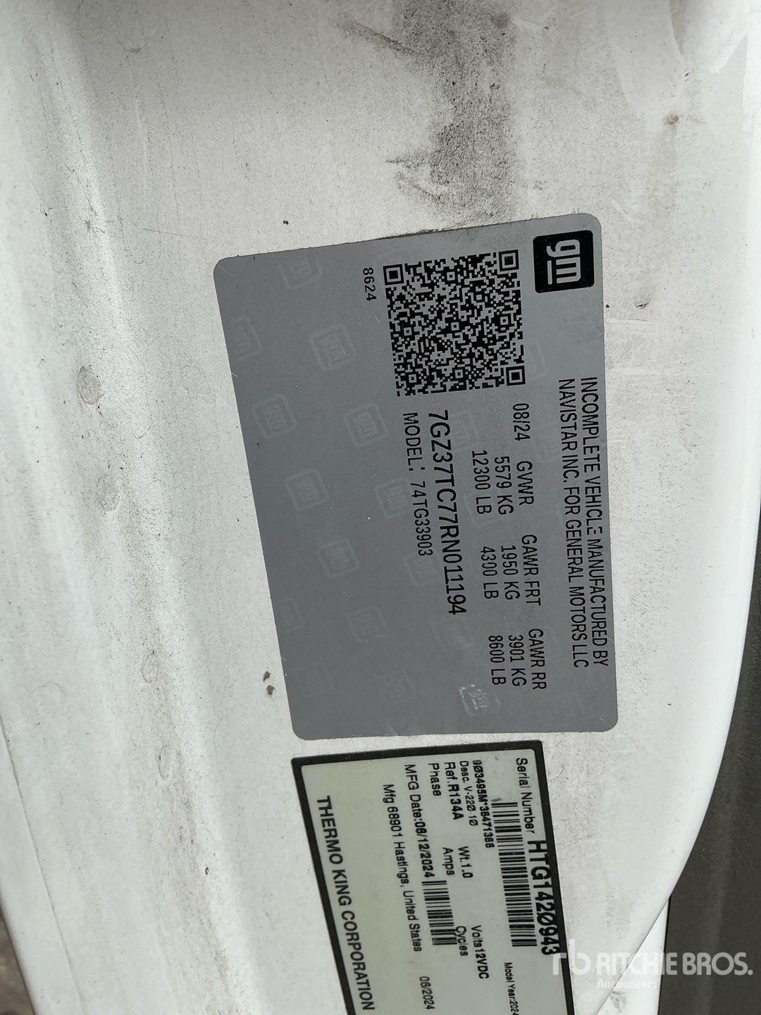2024 GMC SAVANA G3500