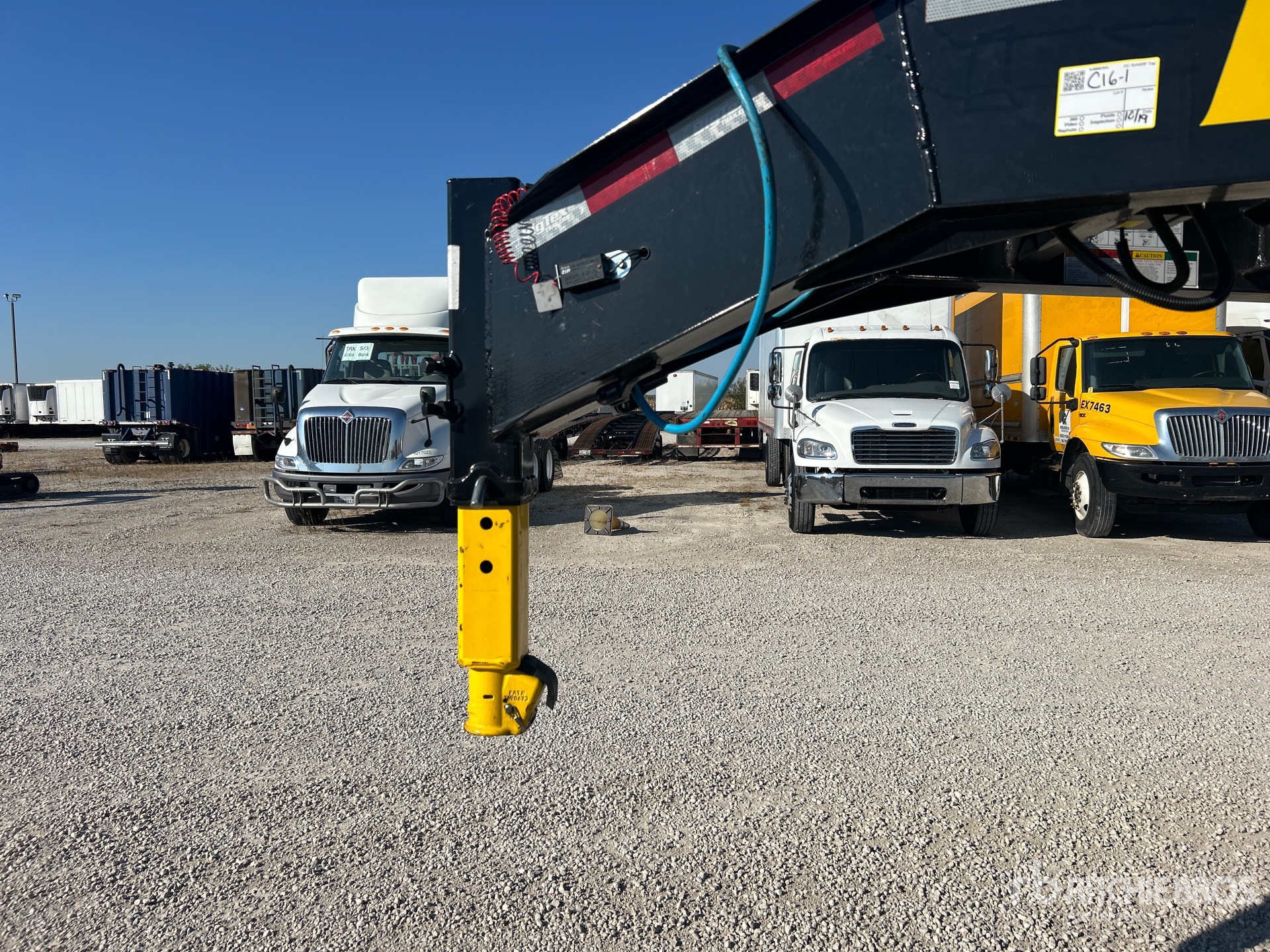 2026 Big Tex 16GN-35D5A-MRBK