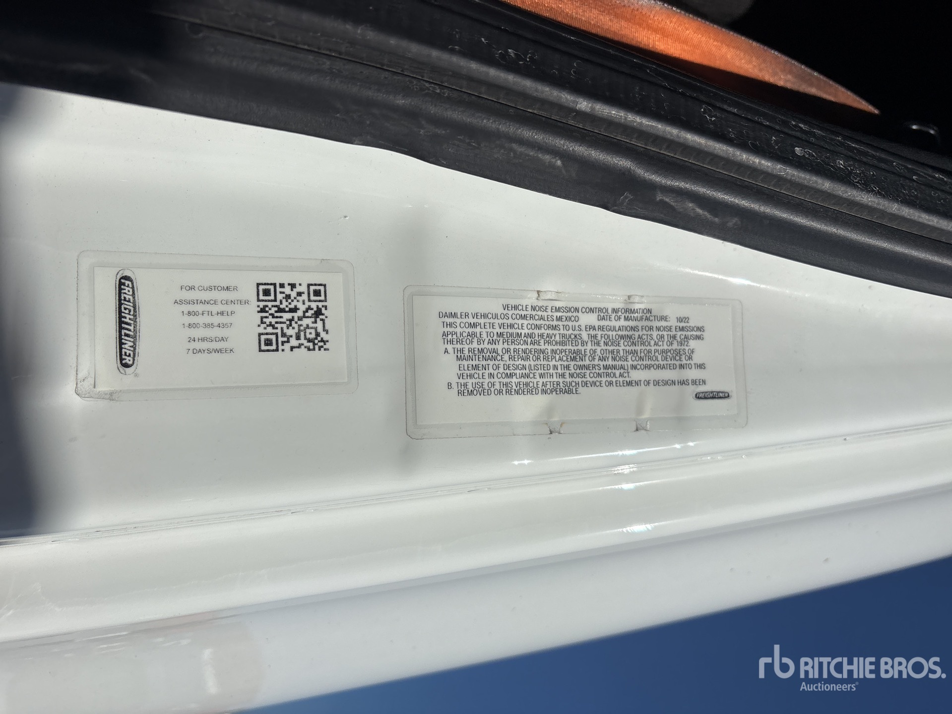 2023 Freightliner CASCADIA 126