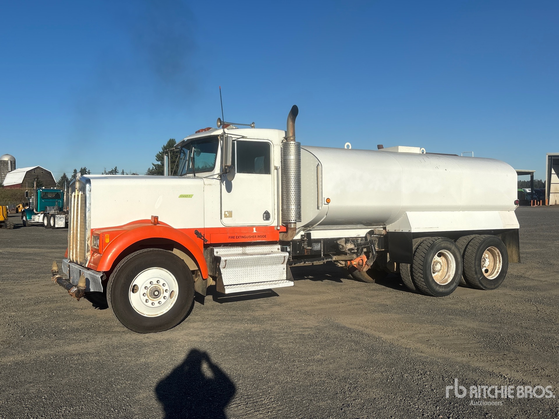 Photo of 1987 Kenworth WF900B