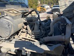 Moteur with Engine - Right Side