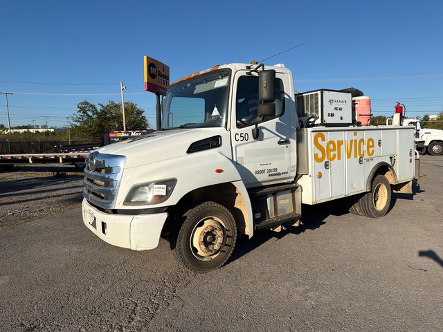 2018 Hino 258 4x2 Service truck Service Truck