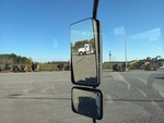 Cab with Lusterka