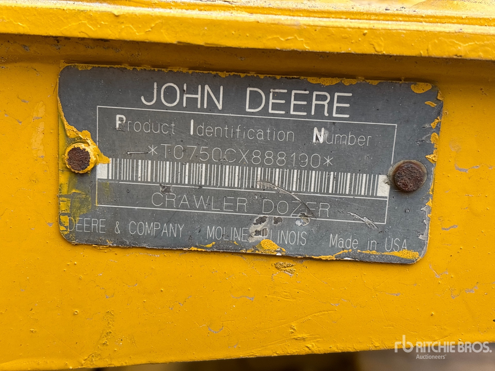 2000 John Deere 750C LT