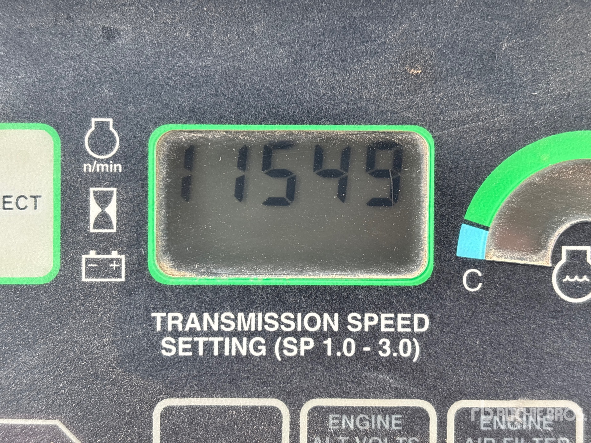 2000 John Deere 750C LT