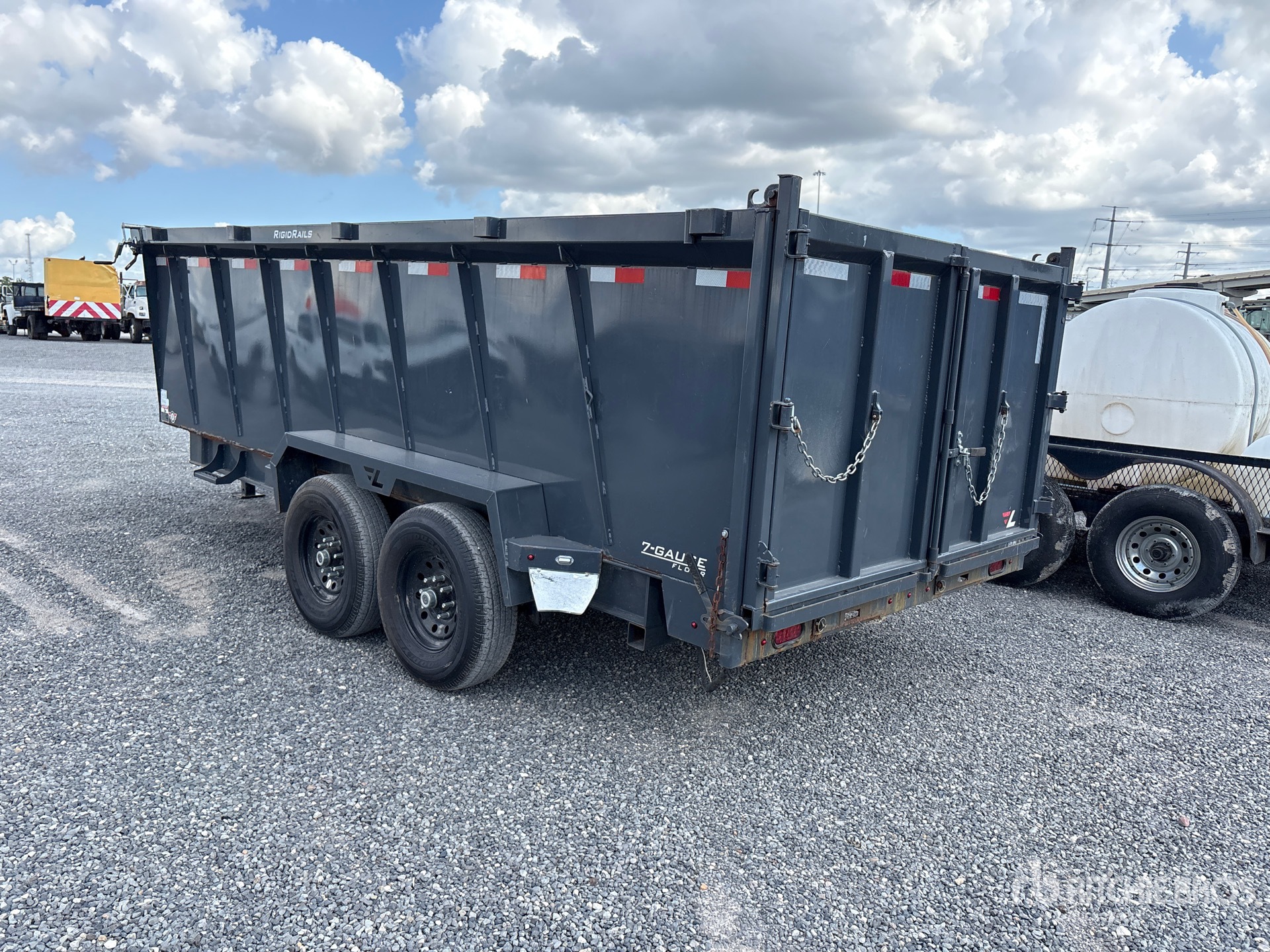 2022 Lamar 16 FT T/A