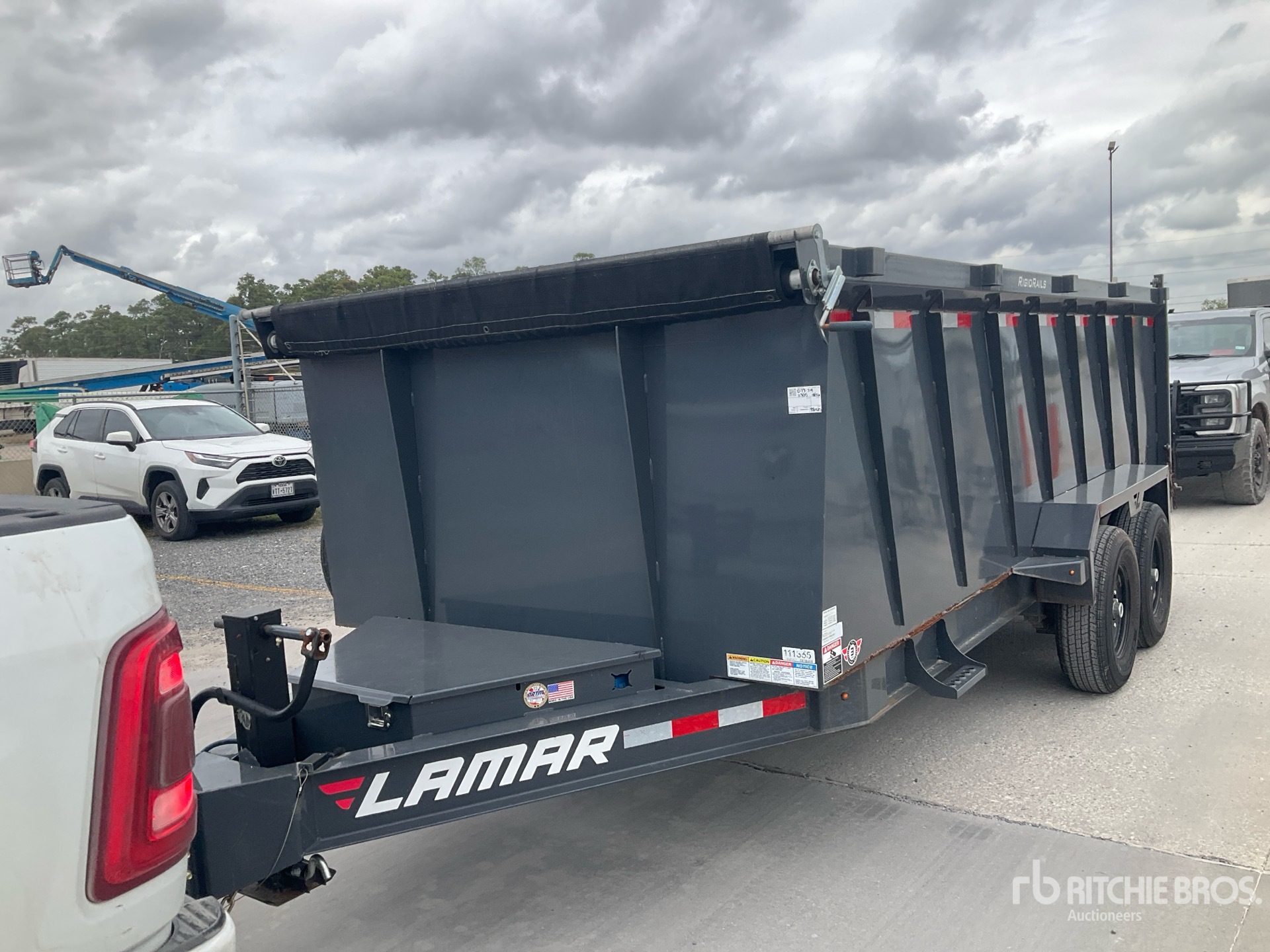 2022 Lamar 16 FT T/A