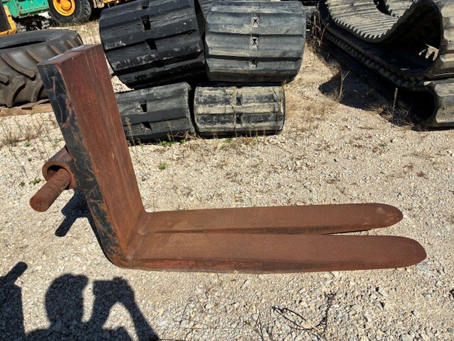 Quantity of (2)   Wheel Loader Tines