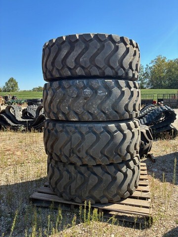 Quantity of (4)   23.5-25 Tires