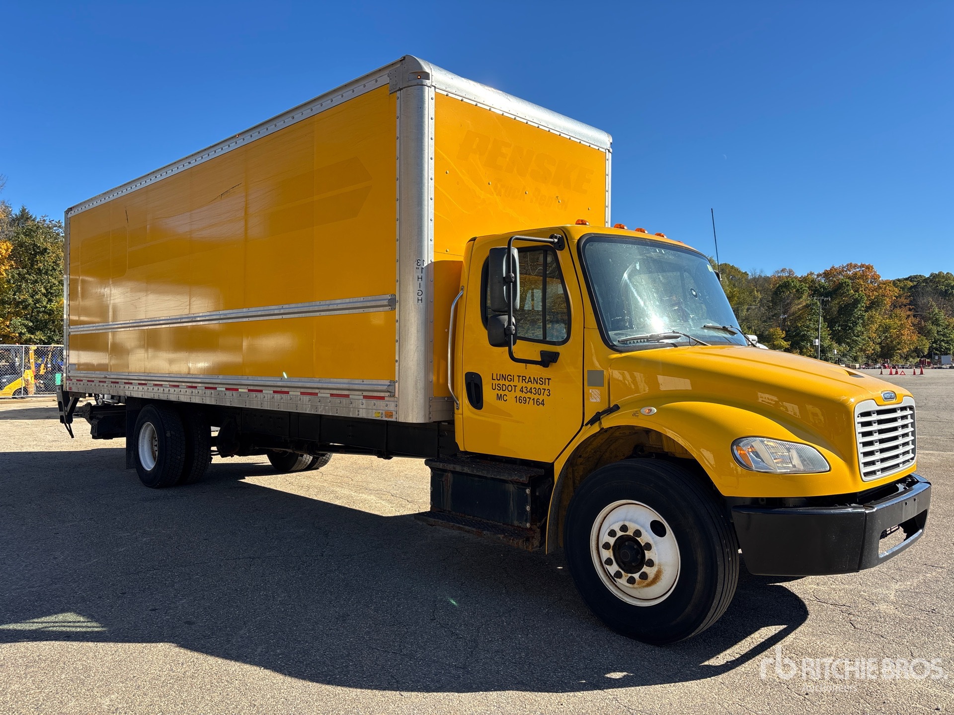 2019 Freightliner M2 106