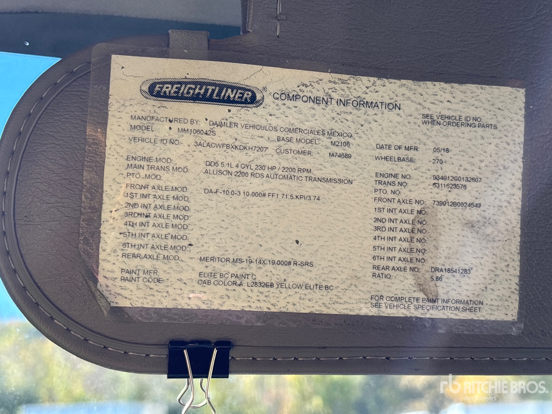 2019 Freightliner M2 106