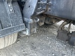 Underbody with Tuleje zawieszenia