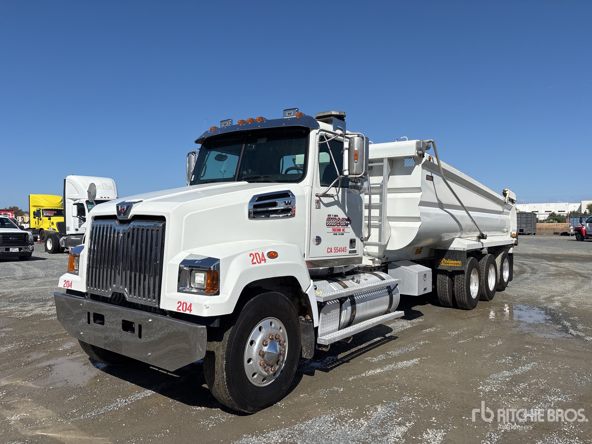 Photo of 2021 Western Star 4700SF