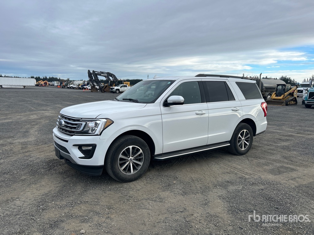 General Appearance with Featured Photo