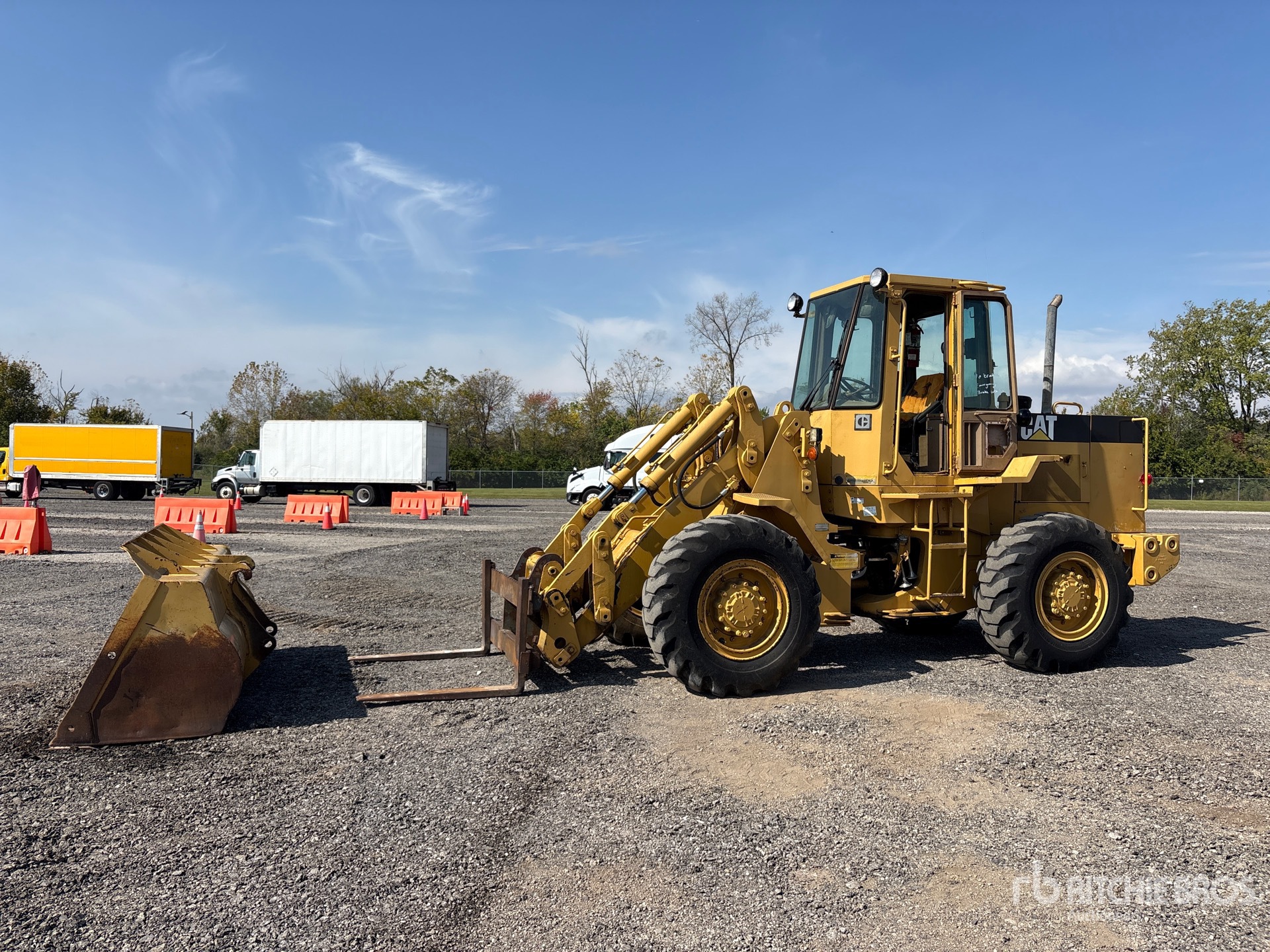 Photo of 1990 Caterpillar IT28
