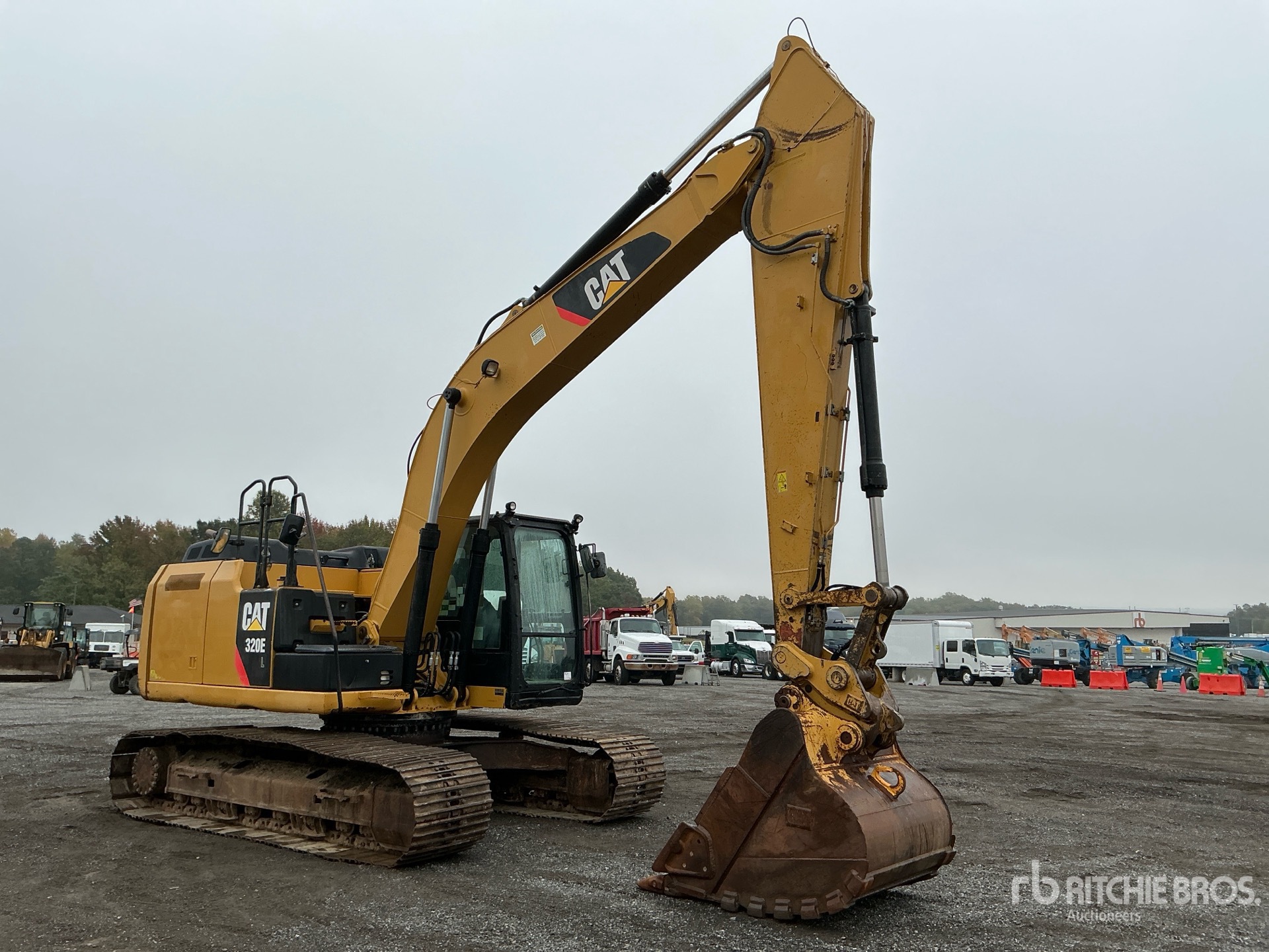 2012 Caterpillar 320E L