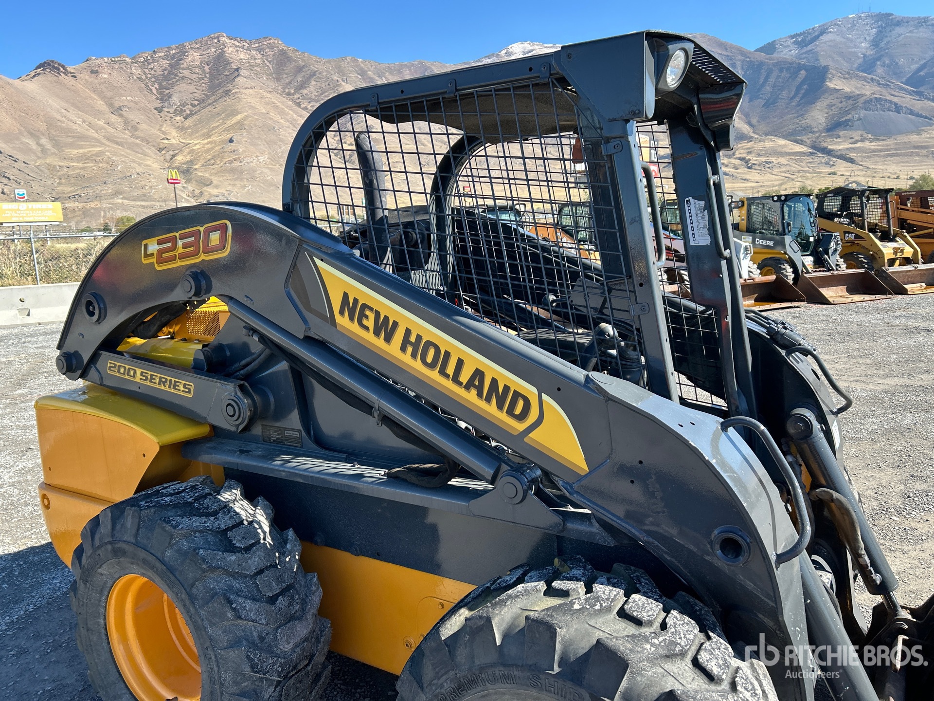 2012 New Holland L230