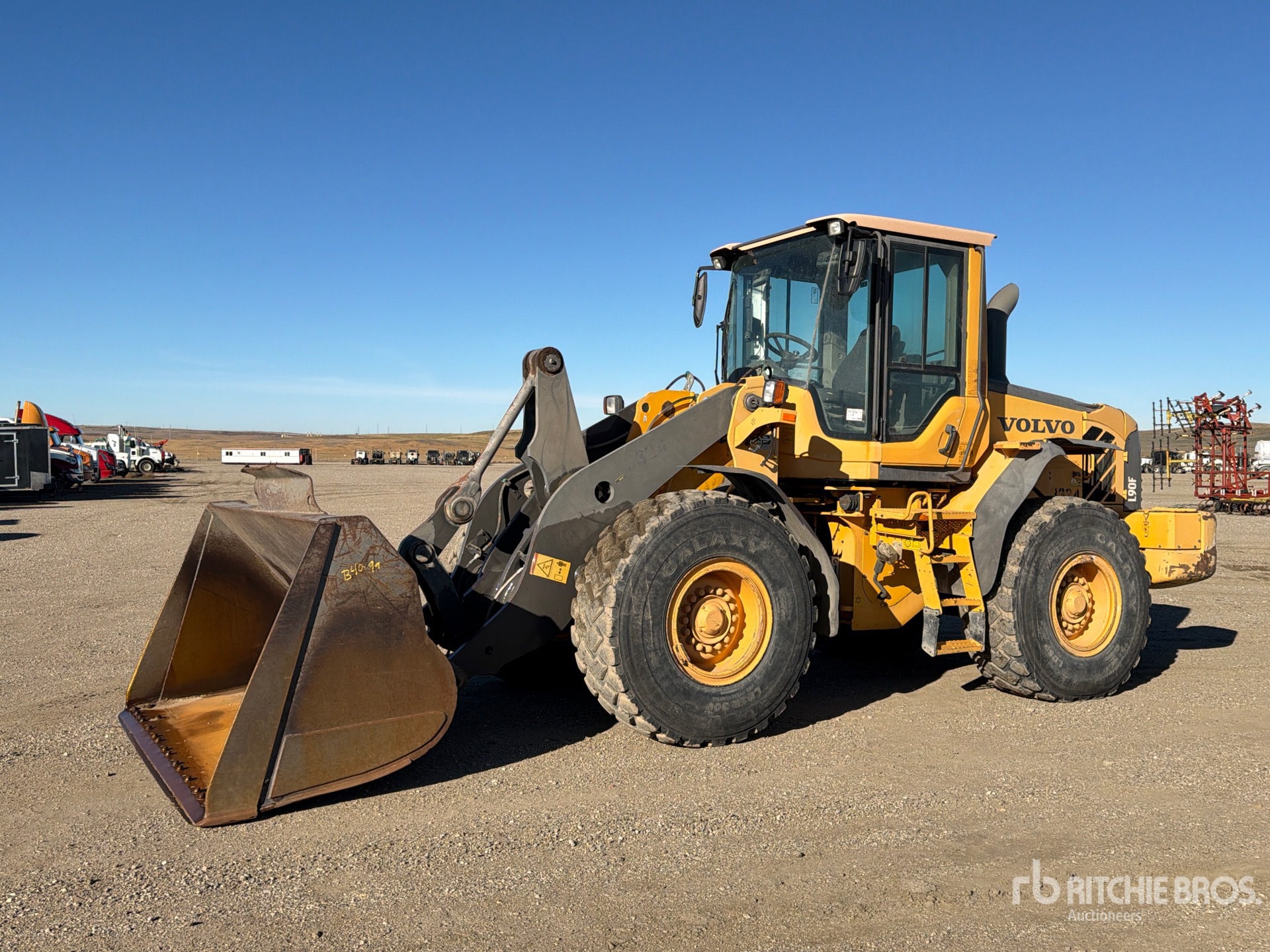 Photo of 2011 Volvo L90F