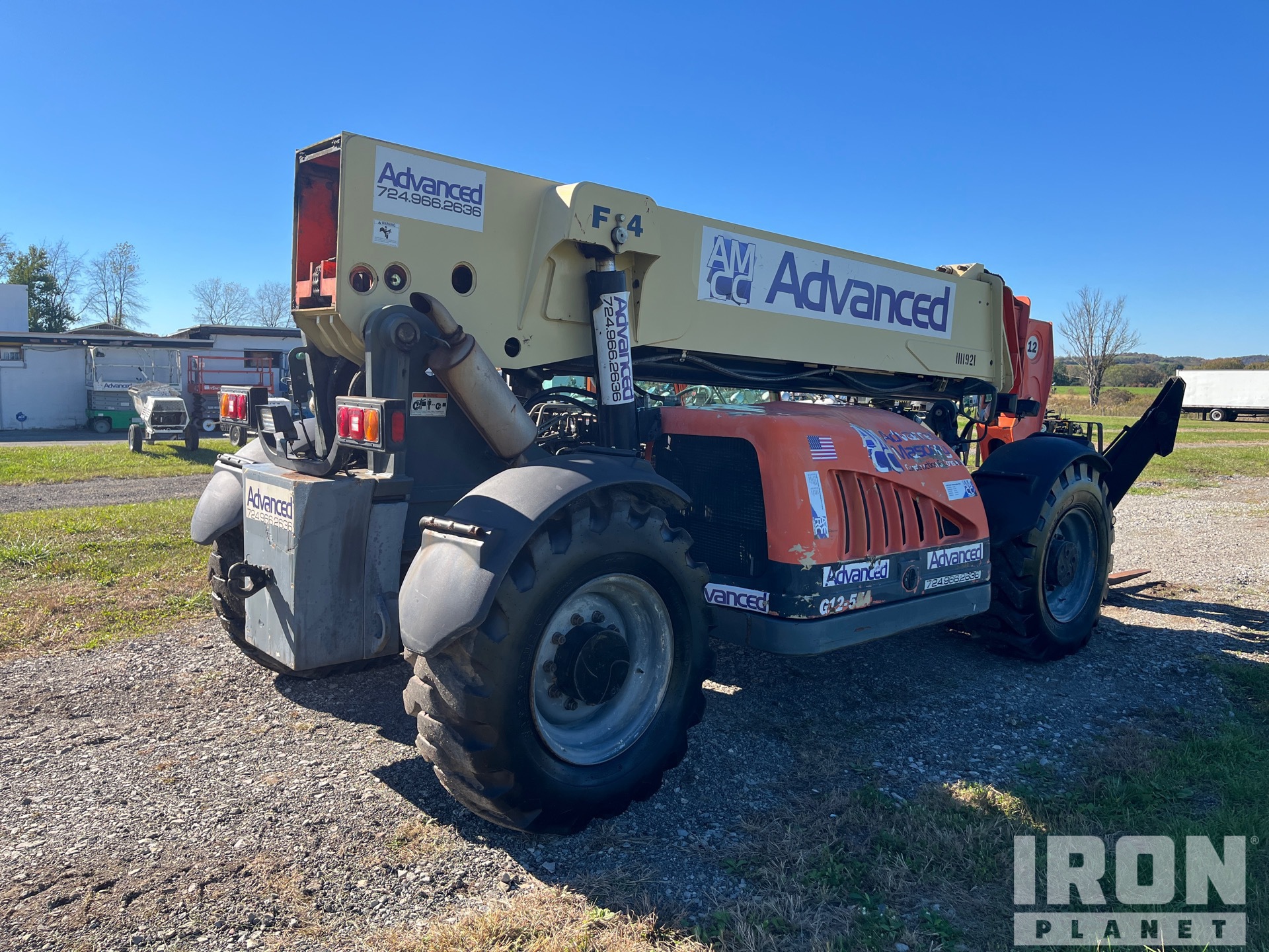2009 JLG G12-55A