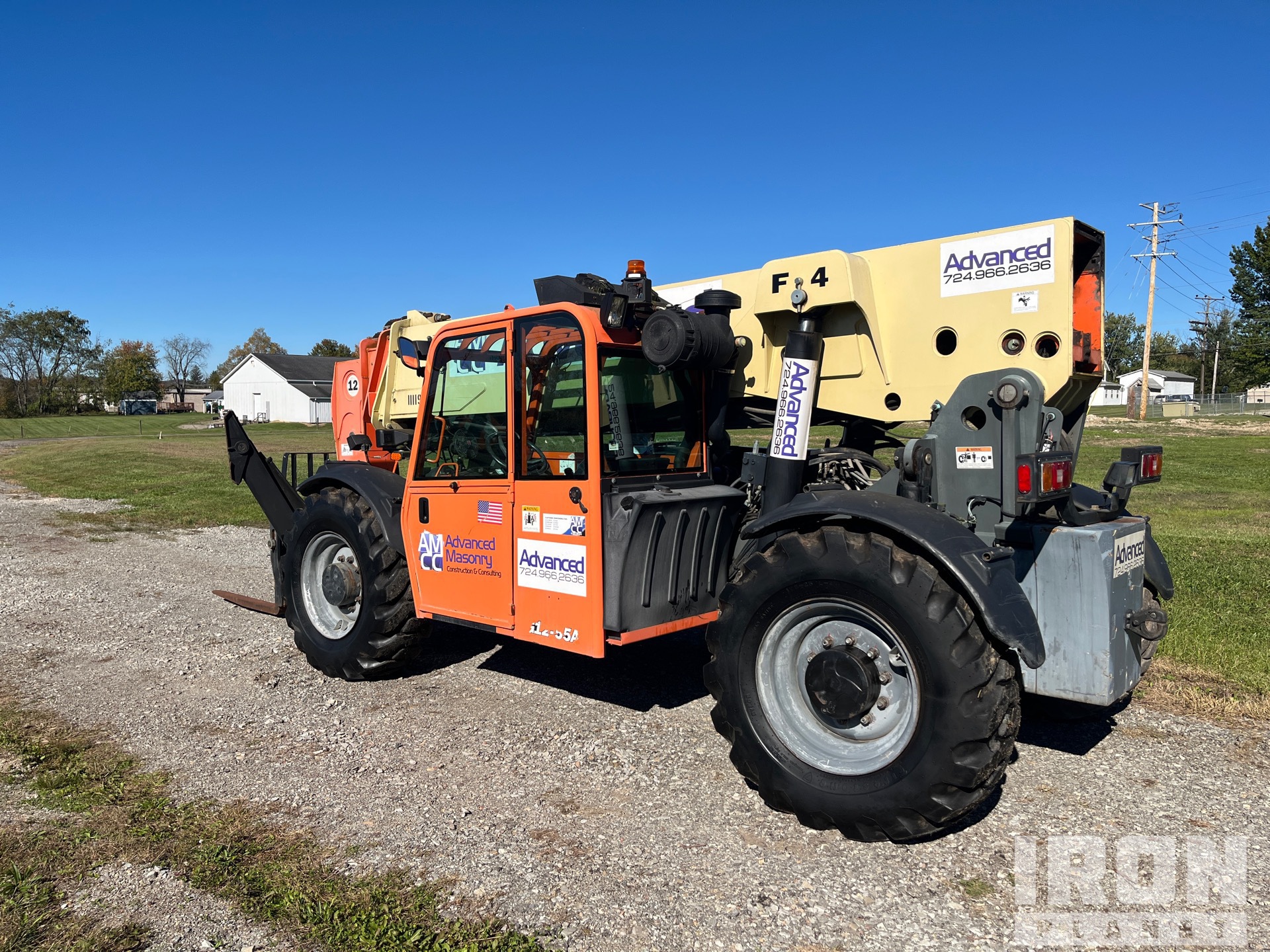2009 JLG G12-55A