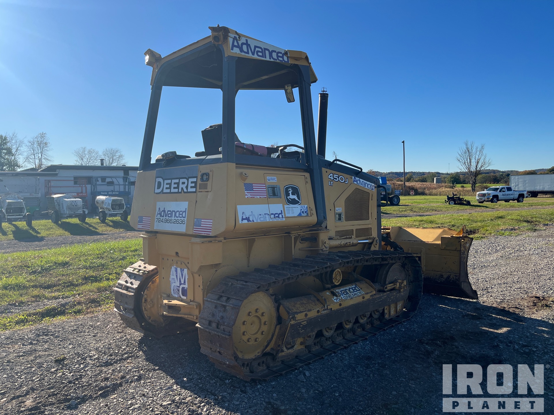 2011 John Deere 450J LT