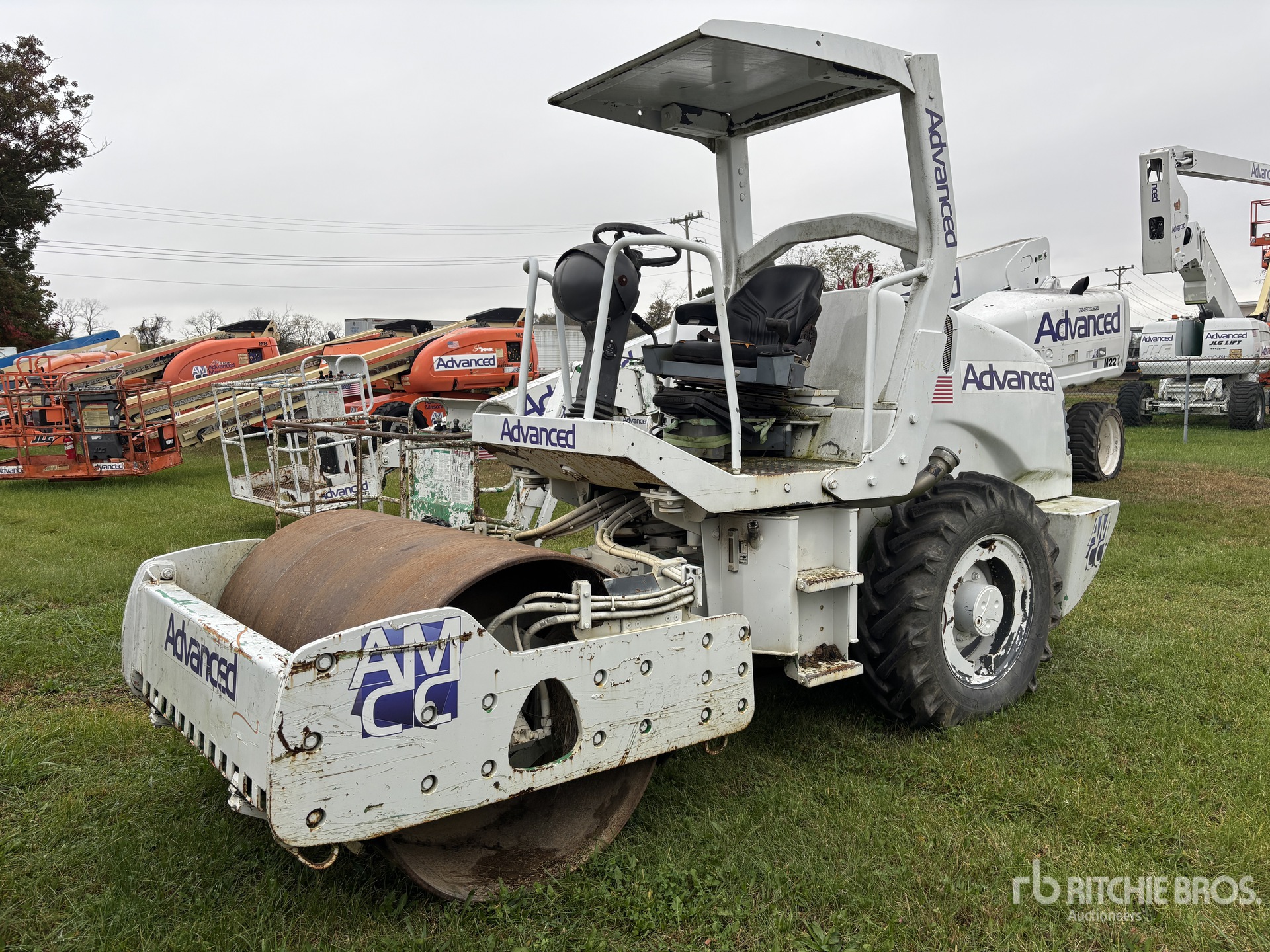 Photo of 2011 Hamm 3205